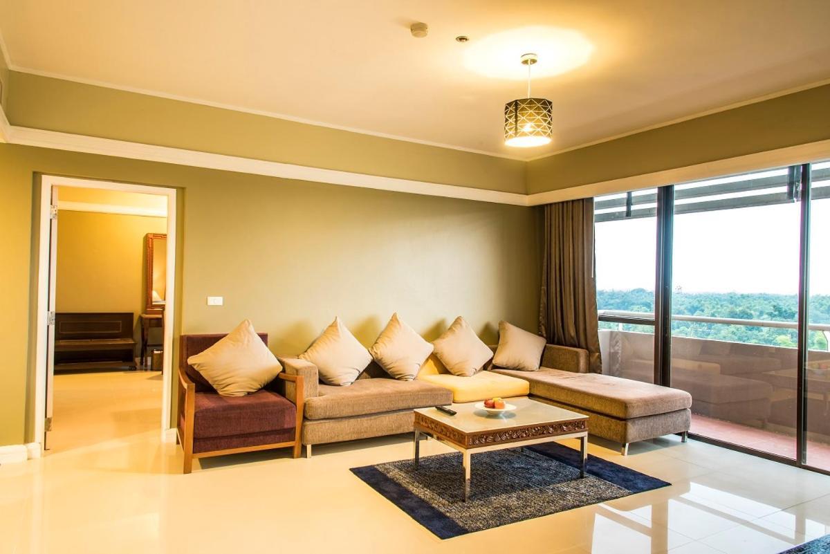 Loei Palace Hotel Exterior photo