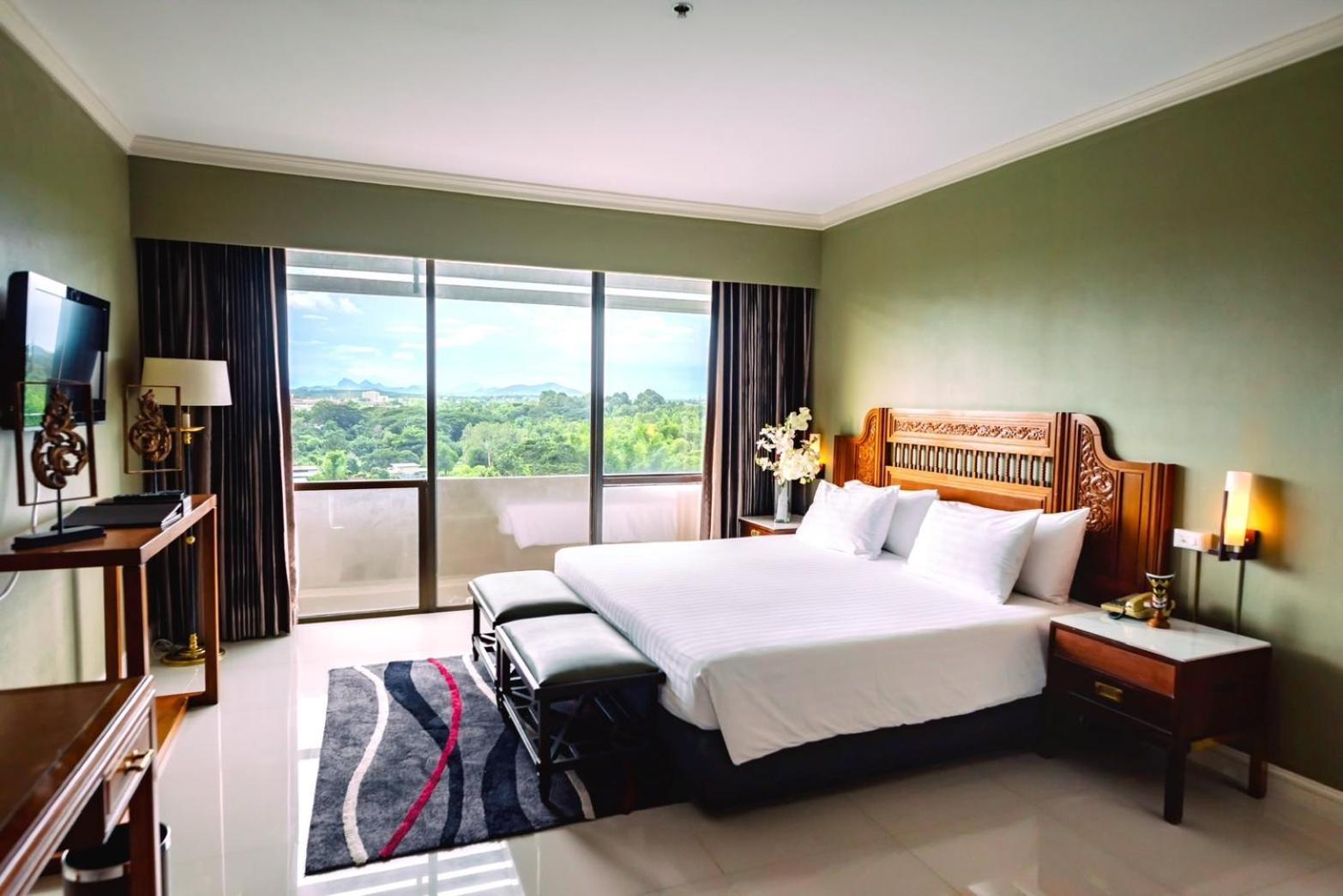 Loei Palace Hotel Exterior photo