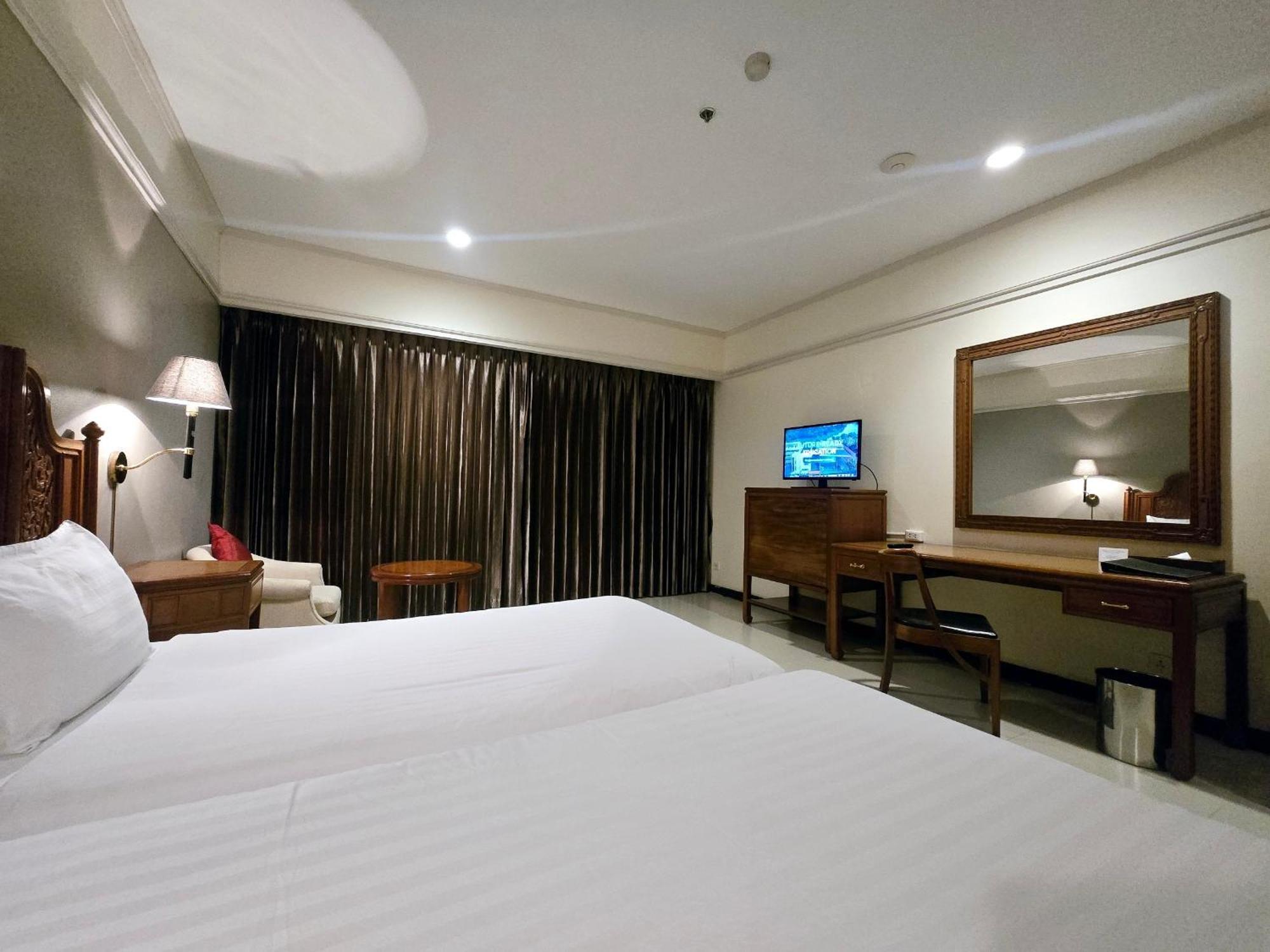 Loei Palace Hotel Exterior photo